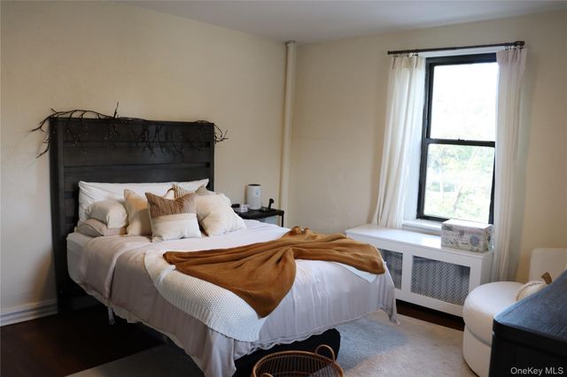 47 N Central Avenue 3K, Hartsdale, NY 10530