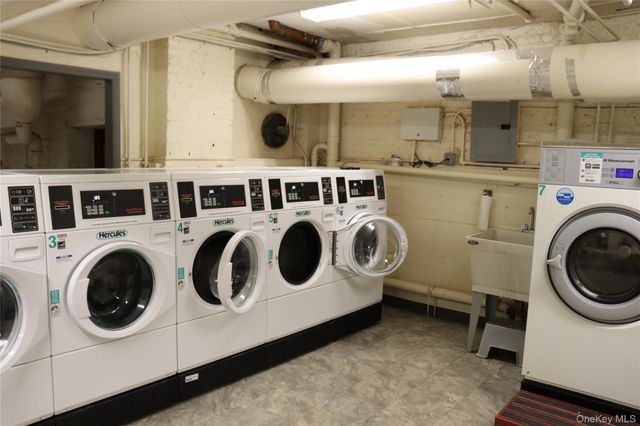 47 N Central Avenue 3K, Hartsdale, NY 10530