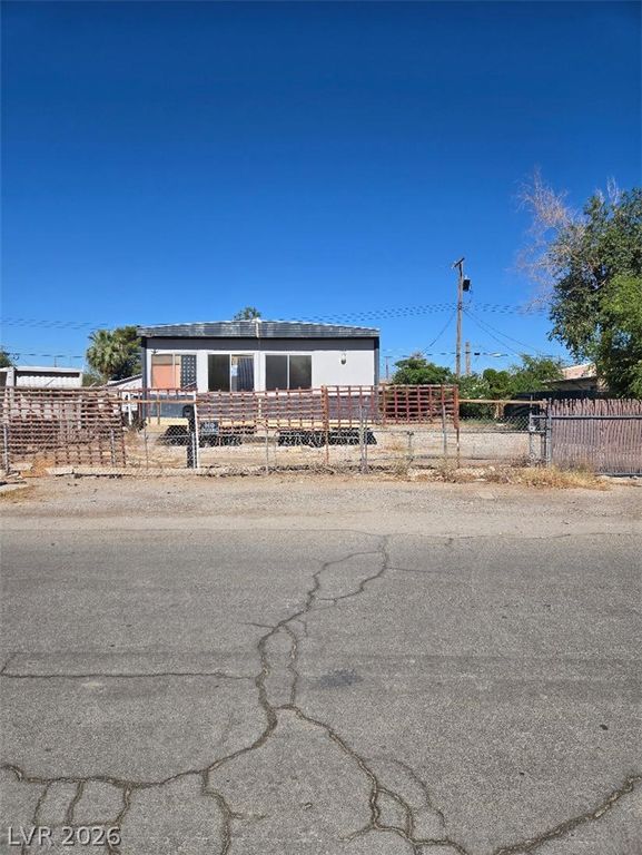 2253 Castleberry Lane, Las Vegas, NV 89156 — exterior