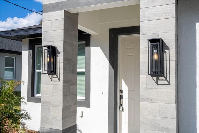 427 EAST 13TH STREET, Apopka, FL 32703