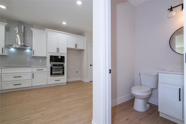 427 EAST 13TH STREET, Apopka, FL 32703