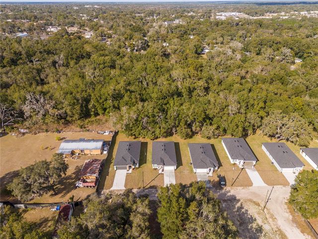 427 EAST 13TH STREET, Apopka, FL 32703