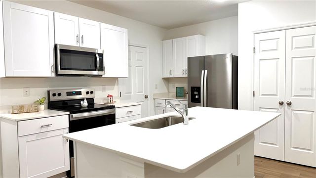 3710 KING HILL DRIVE, Haines City, FL 33844