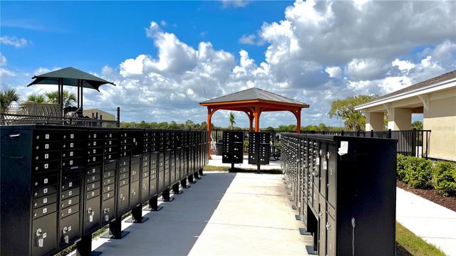 3710 KING HILL DRIVE, Haines City, FL 33844