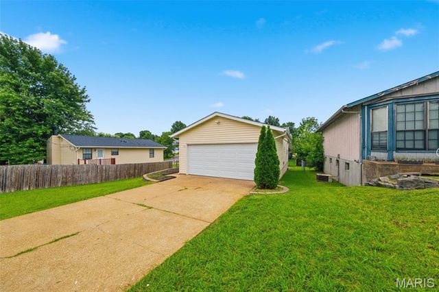 2654 Elm Drive, Arnold, MO 63010