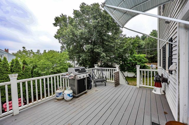 5 Rosemont Avenue, Manchester, NH 03103