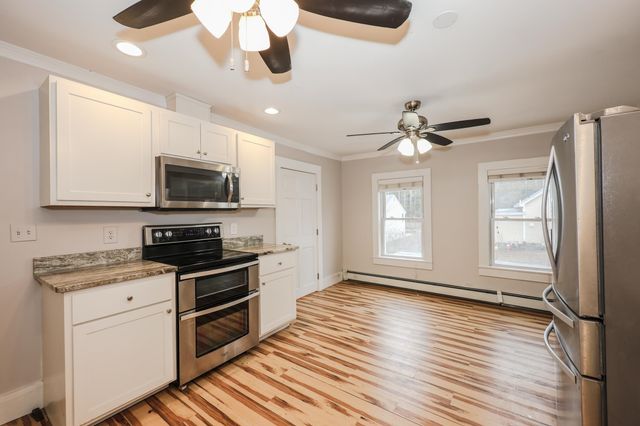 5 Rosemont Avenue, Manchester, NH 03103