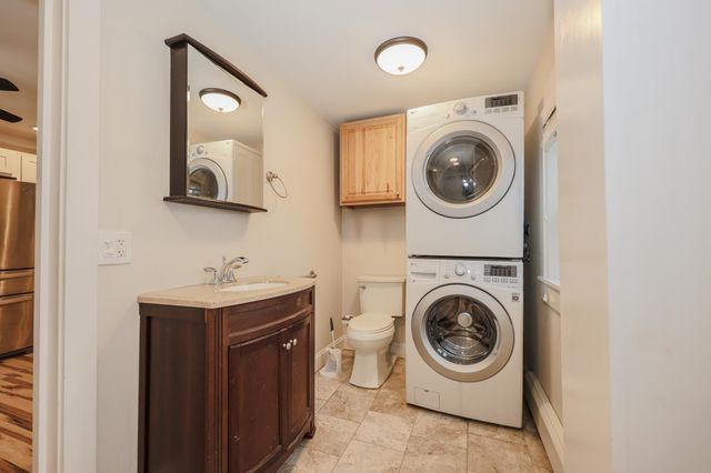 5 Rosemont Avenue, Manchester, NH 03103