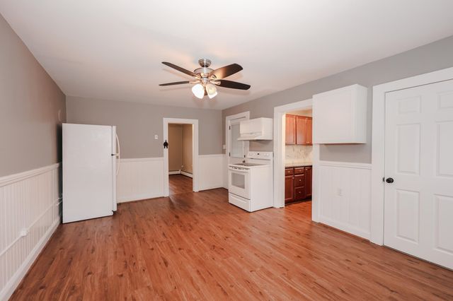 5 Rosemont Avenue, Manchester, NH 03103