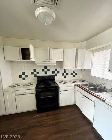 4341 San Mateo Street, North Las Vegas, NV 89032