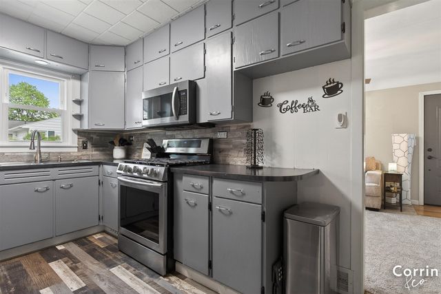3708 Benjamin Avenue, Grand Rapids, MI 49525