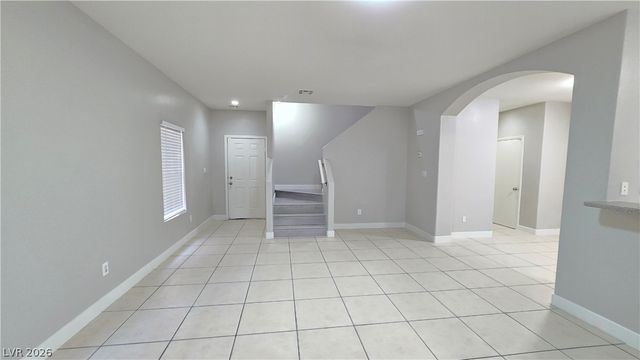 1614 White Skies Court, Las Vegas, NV 89156