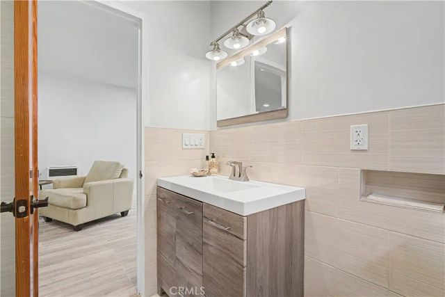 1725 Axenty, Redondo Beach, CA 90278