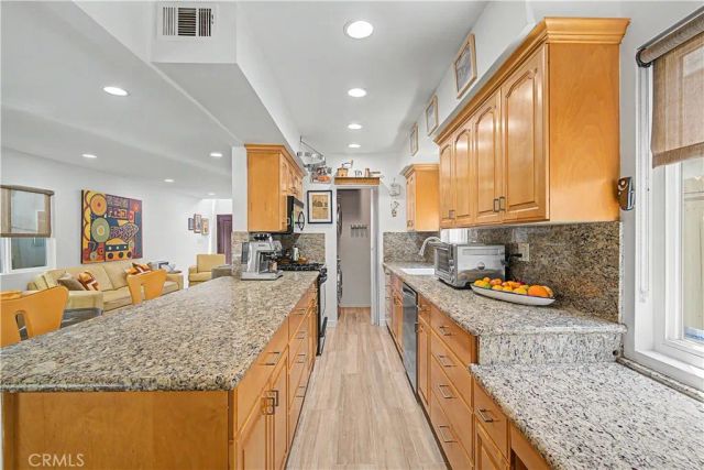 1725 Axenty, Redondo Beach, CA 90278
