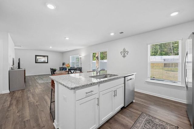 1629 Martingale Way Way, Roebuck, SC 29376