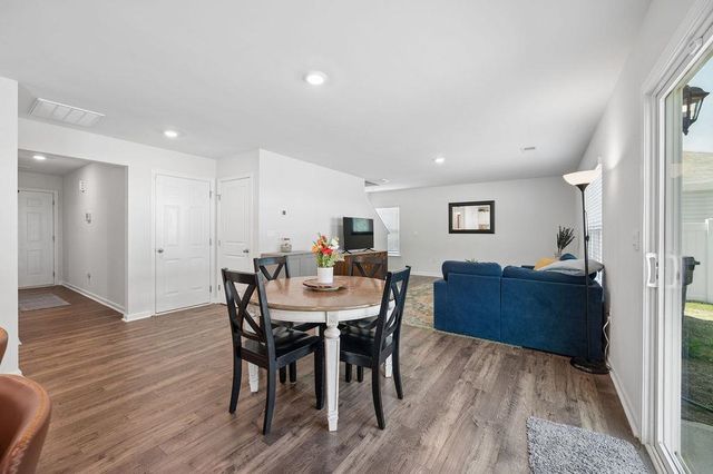 1629 Martingale Way Way, Roebuck, SC 29376