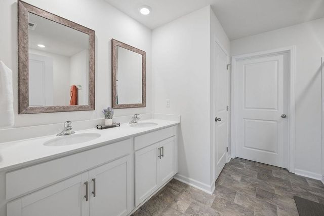 1629 Martingale Way Way, Roebuck, SC 29376
