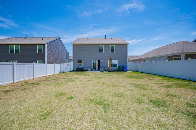 1629 Martingale Way Way, Roebuck, SC 29376