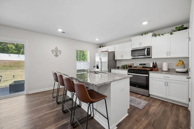 1629 Martingale Way Way, Roebuck, SC 29376