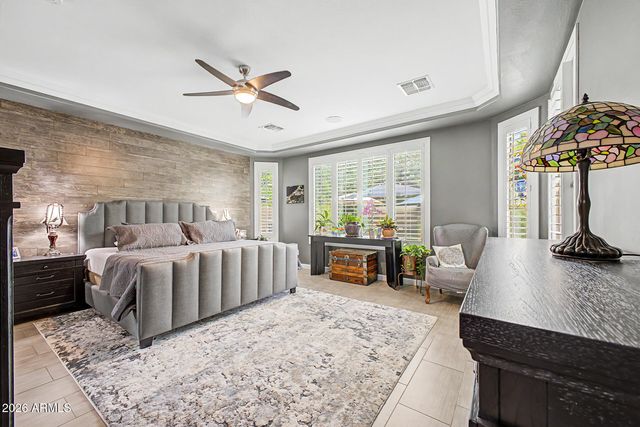 5062 S BRIDAL VAIL Drive, Gilbert, AZ 85298