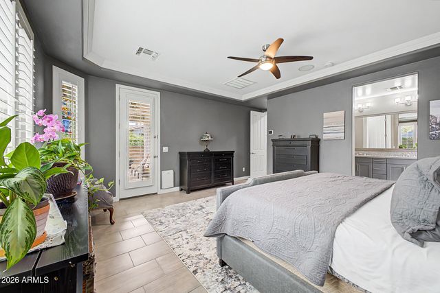 5062 S BRIDAL VAIL Drive, Gilbert, AZ 85298