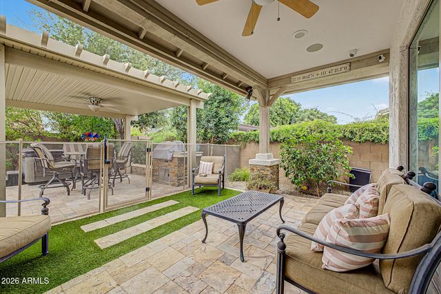 5062 S BRIDAL VAIL Drive, Gilbert, AZ 85298