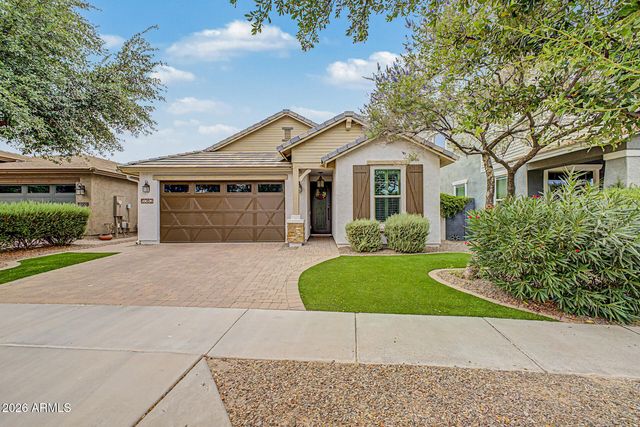 5062 S BRIDAL VAIL Drive, Gilbert, AZ 85298