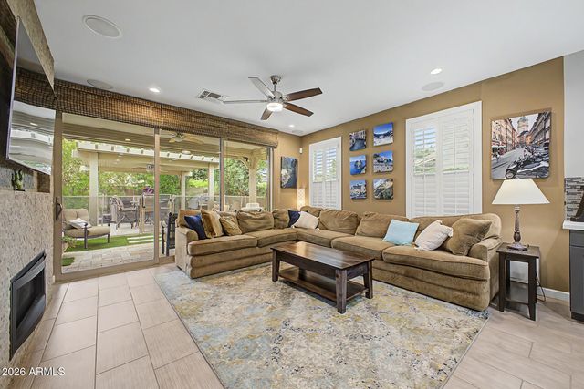 5062 S BRIDAL VAIL Drive, Gilbert, AZ 85298