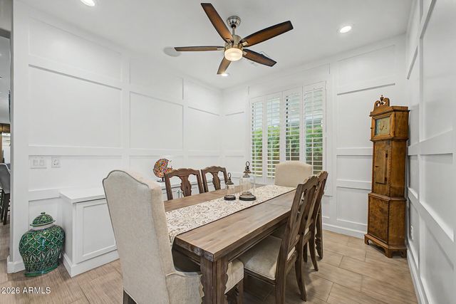 5062 S BRIDAL VAIL Drive, Gilbert, AZ 85298