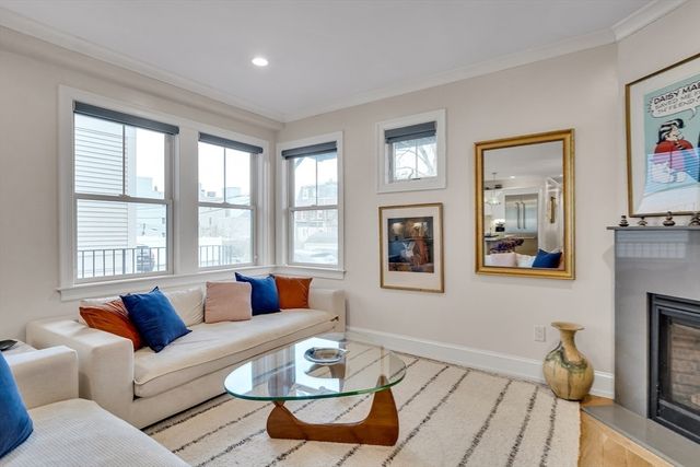 603 E. 6th St 1, Boston, MA 02127