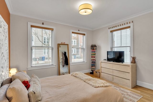 603 E. 6th St 1, Boston, MA 02127