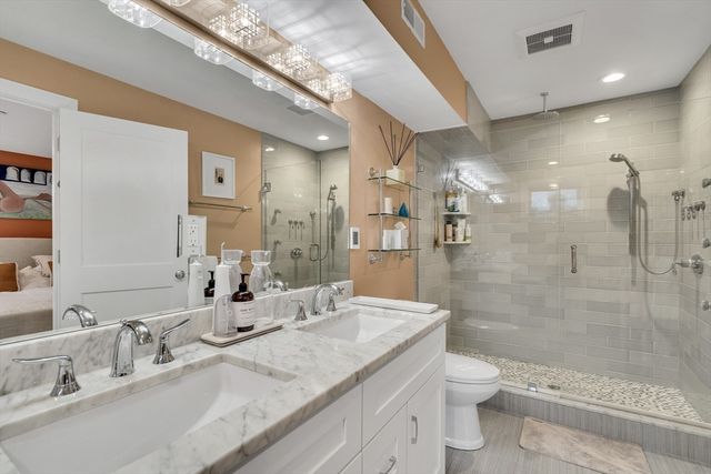 603 E. 6th St 1, Boston, MA 02127