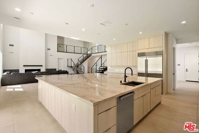 24198 Camino Cascada, Valencia, CA 91354