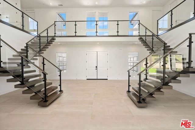 24198 Camino Cascada, Valencia, CA 91354