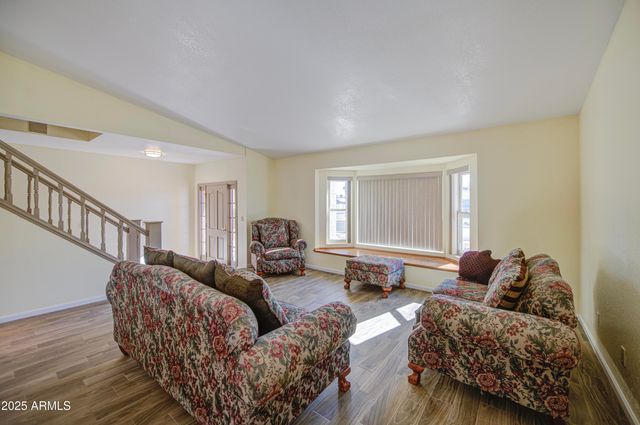 2660 E FOUNTAIN Street, Mesa, AZ 85213