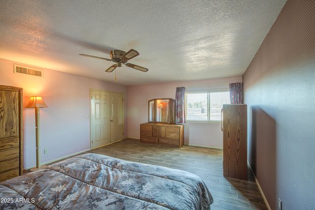 2660 E FOUNTAIN Street, Mesa, AZ 85213