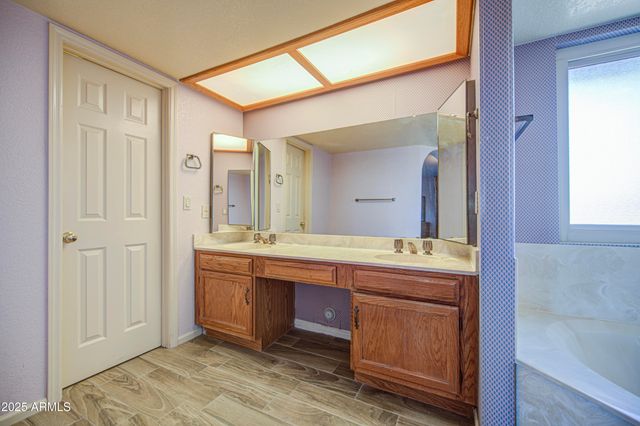 2660 E FOUNTAIN Street, Mesa, AZ 85213