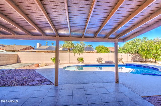 2660 E FOUNTAIN Street, Mesa, AZ 85213