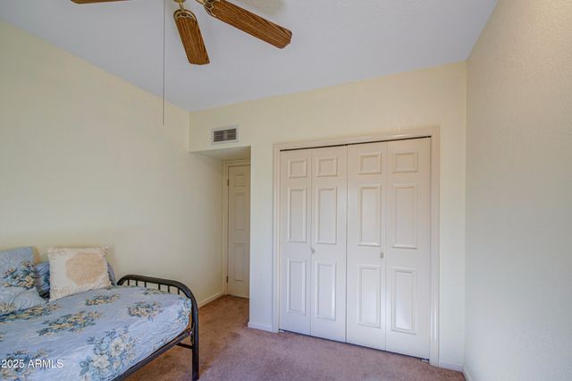 2660 E FOUNTAIN Street, Mesa, AZ 85213