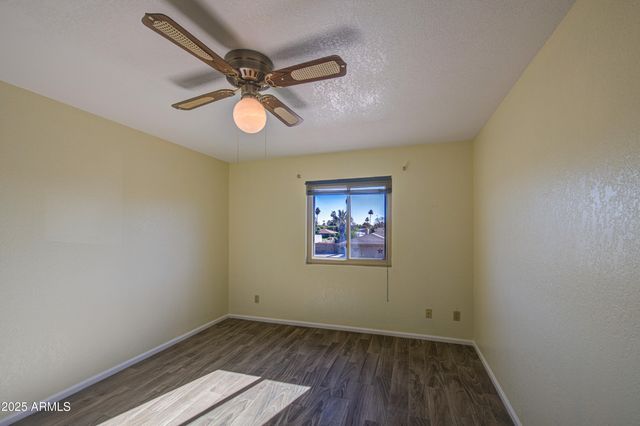 2660 E FOUNTAIN Street, Mesa, AZ 85213