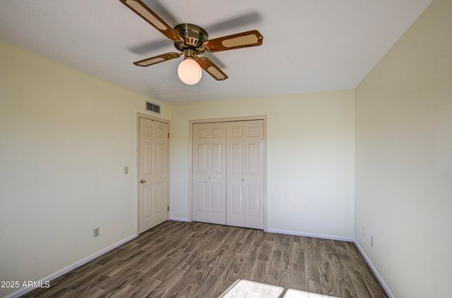 2660 E FOUNTAIN Street, Mesa, AZ 85213