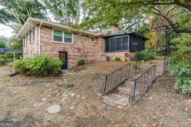 493 Sybil Lane SE, Marietta, GA 30067