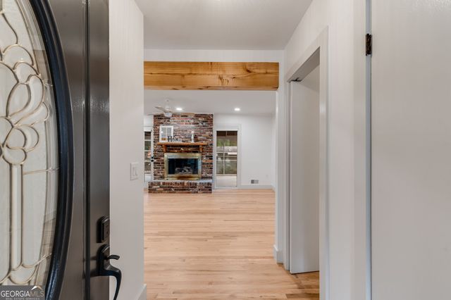 493 Sybil Lane SE, Marietta, GA 30067