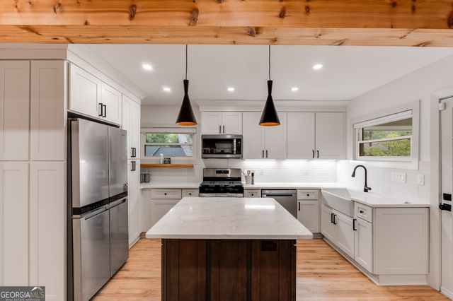 493 Sybil Lane SE, Marietta, GA 30067