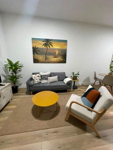 1534 NW 1st Street 204, Miami, FL 33125