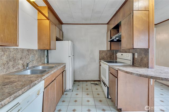 1146 Glennwood Avenue NE, Renton, WA 98056