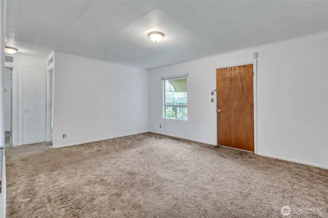 1146 Glennwood Avenue NE, Renton, WA 98056