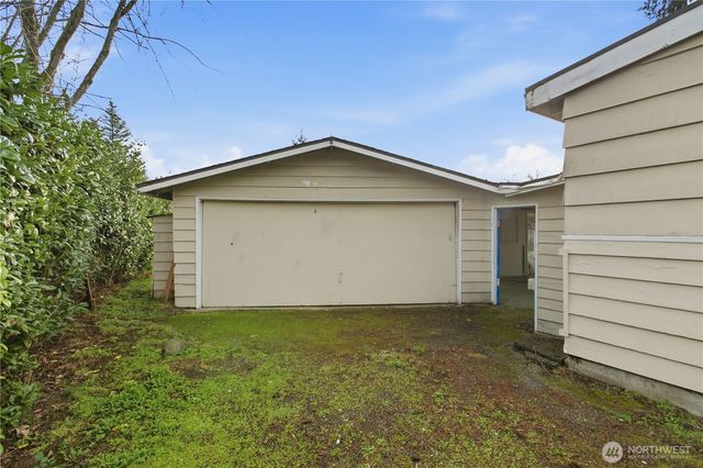 1146 Glennwood Avenue NE, Renton, WA 98056