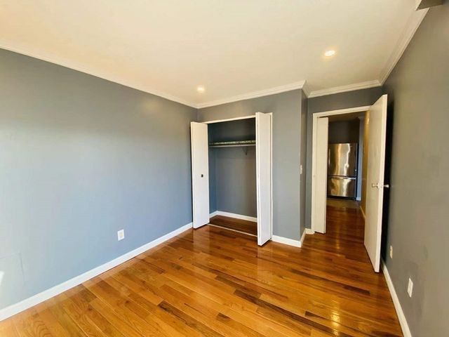 144 Kenrick St 34, Boston, MA 02135