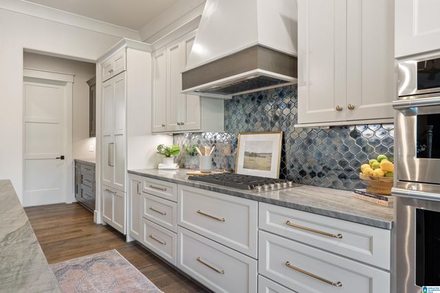 3304 SOUTHBEND CIRCLE, Vestavia Hills, AL 35216